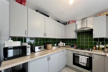 6 bed house, Hunters Road, Spital Tongues, Newcastle, NE24ND - Image 1